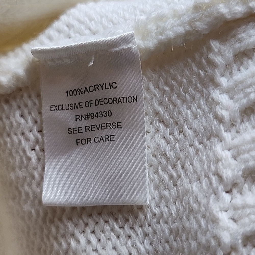 Sweater - Picture 7 of 7